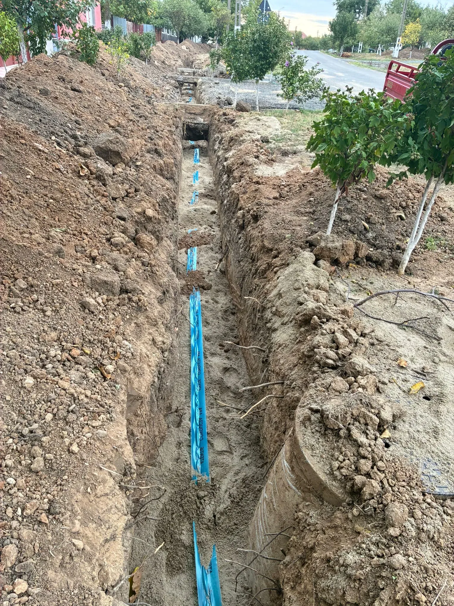 Extindere rețea apă-canal pe stradă rezidențială lângă Timișoara